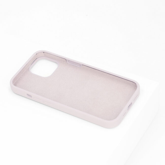 Roze siliconen back cover iphone 13