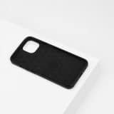 Carbon zwart telefoonhoesje iPhone 13
